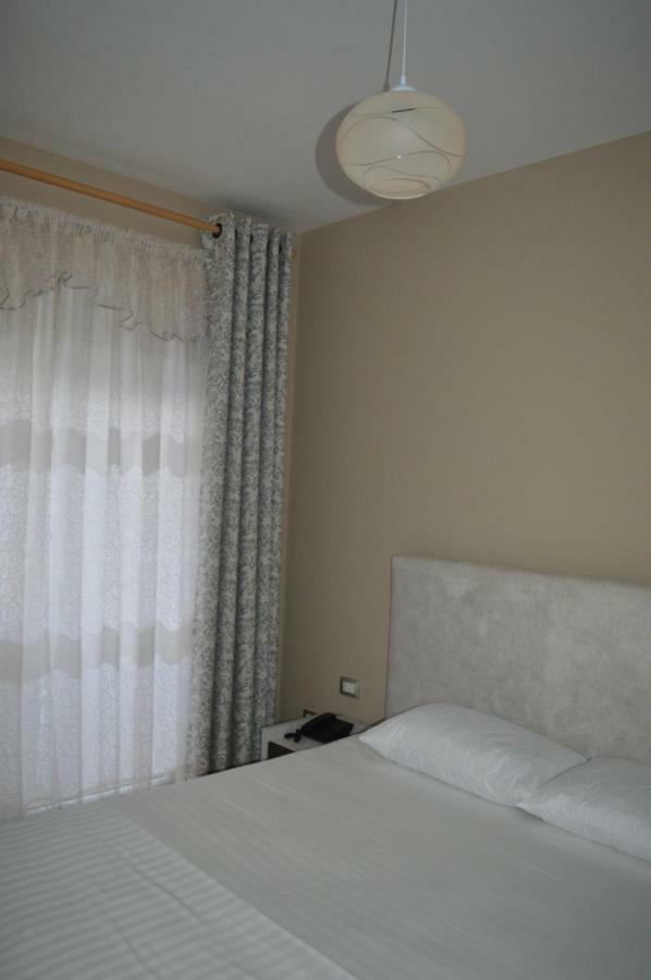 Hotel Marika โกเลม ภายนอก รูปภาพ