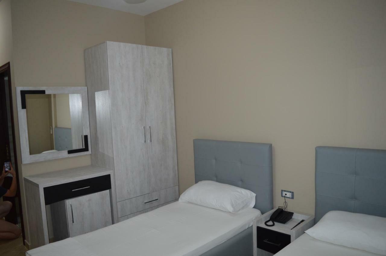 Hotel Marika โกเลม ภายนอก รูปภาพ
